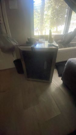 Whirlpool Mini Refrigerator