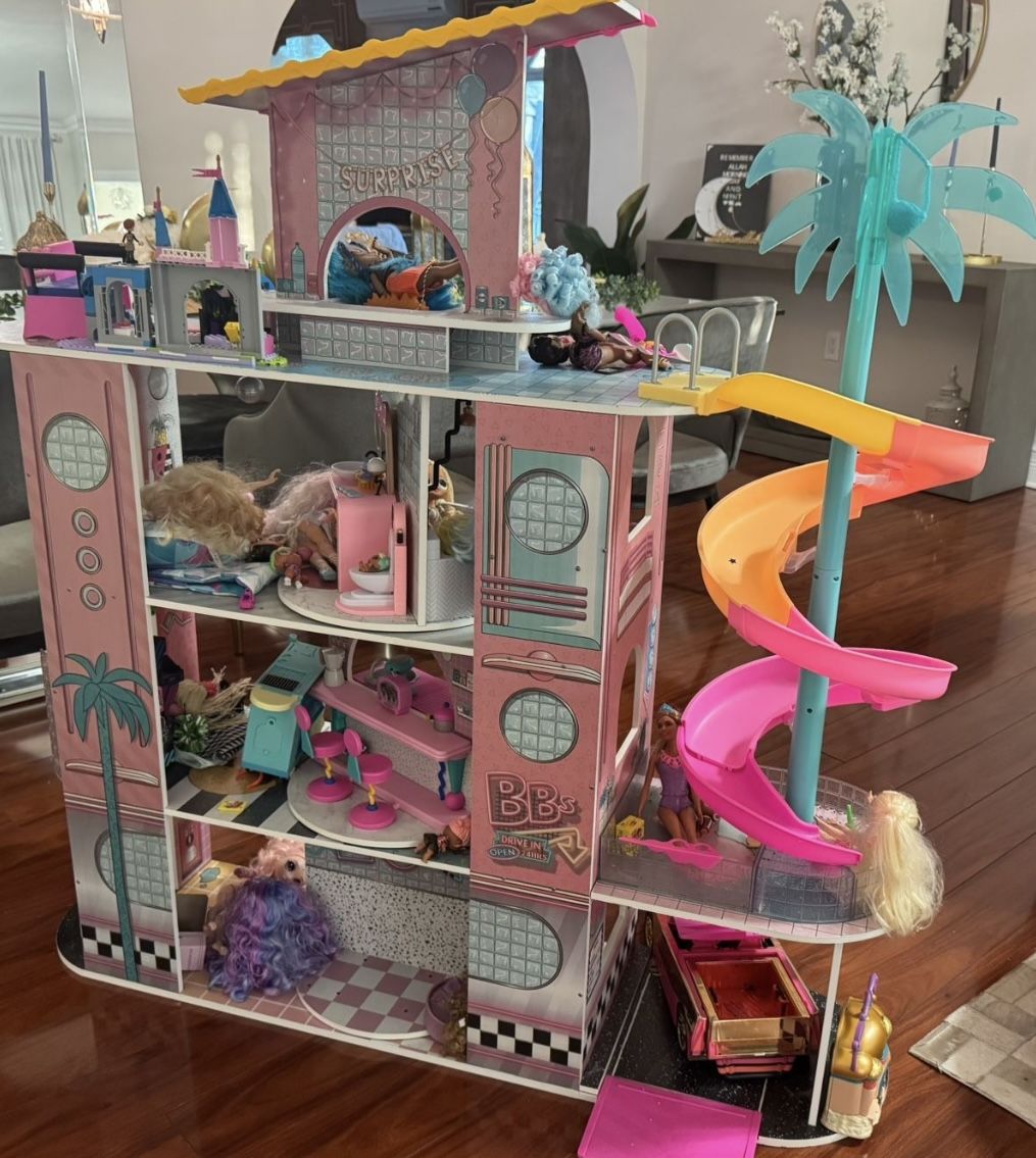 lol Doll House