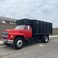1988 Ford F-700