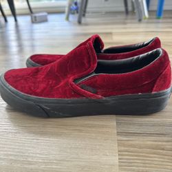 Red Velvet Vans Women’s 8 1/2