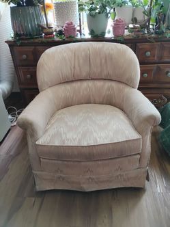 Free Chair