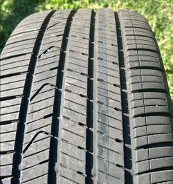 Pirelli Scorpion Zero Tires 265/40 R22