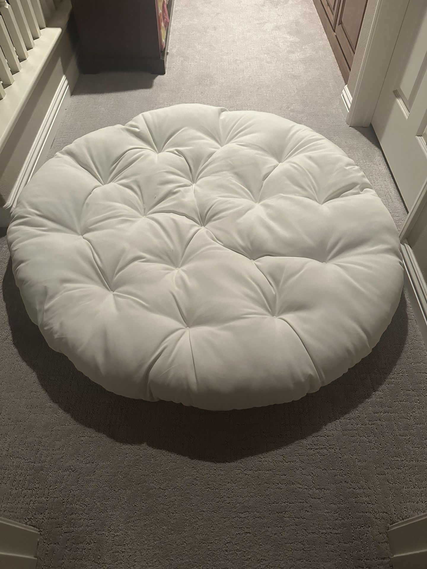 Papisan Round Cushion 