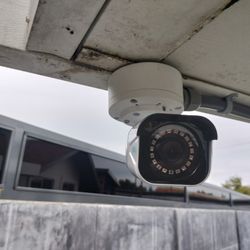 Security Cameras ⭐⭐⭐⭐⭐