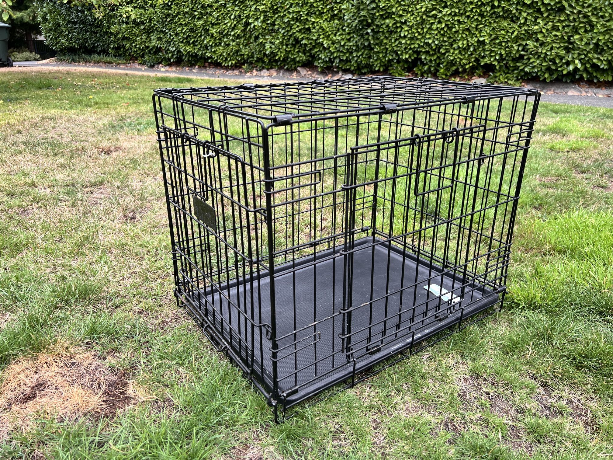 Medium Kennel