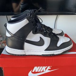 NIKE DUNK HI RETRO WHITE/BLACK 