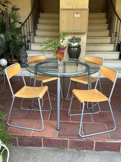 Vintage Ikea dining table with 4 stackable chairs