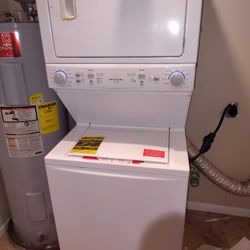 Frigidaire Quiet Pack Stackable Washer/Dryer