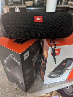 JBL Flip 5 Speaker
