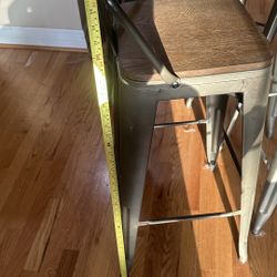 Set Of 4 Bar Stools