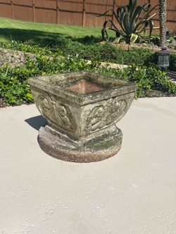 Vintage Decorative Concrete Garden Planter