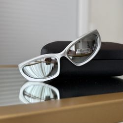 BALENCIAGA Sunglasses 