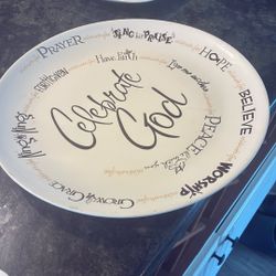 Decorative Serving Plate. 