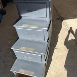 Stair Drawer Chest 