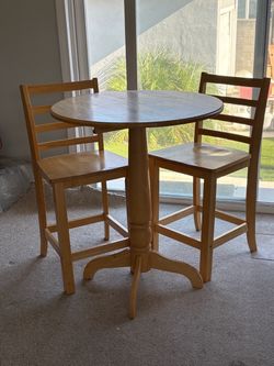 Table and 2 chairs