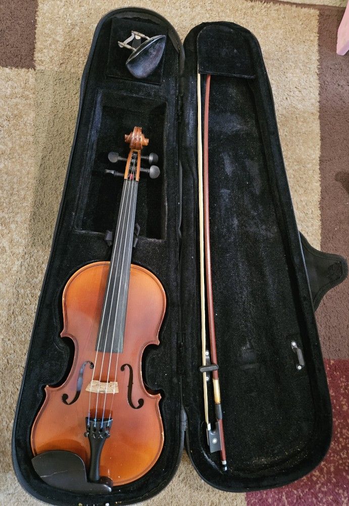 Aileen Music Violin