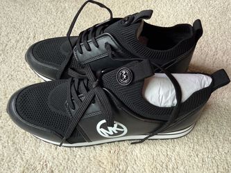 Michael Kors Women  Black Knit Sneakers- Size 9.5 - New in Box