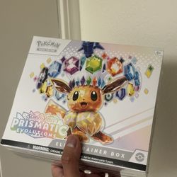 Pokemon Prismatic Evolutions ETB