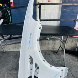 2021-2023 Hyundai GV80 Right Passenger Side Fender Oem