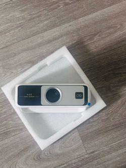 4K Smart Touchscreen Projector