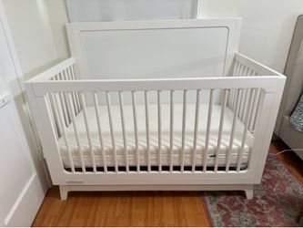 Baby Delta Children Crib, Like New.