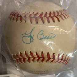 Yogi Berra #3/8 