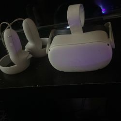 Meta Quest 2 VR 
