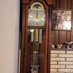 Grandfather Clock 