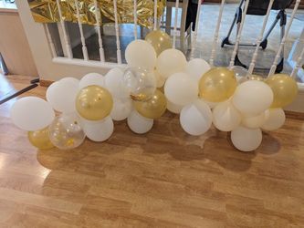 Last night balloons Arch