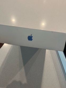 Apple iPad Tablet with Original Box 64gb