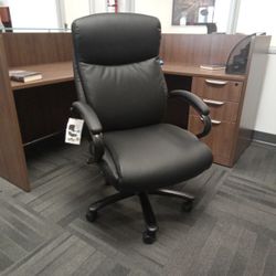 New - The Marco Big & Tall Executive Office Chair