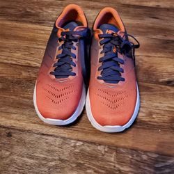 HOKA Rincon Men’s 10.5 – Like New (Never Worn)
