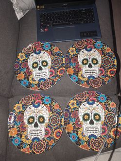 Set of 4 Day of the Dead dinner plates