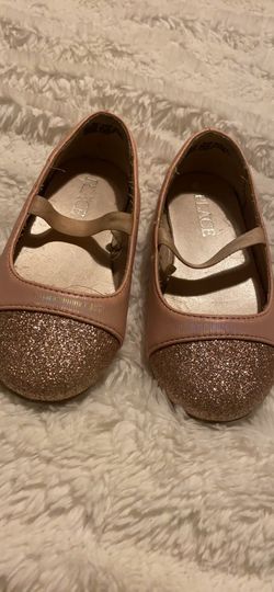 Shoe’s toddler size 7