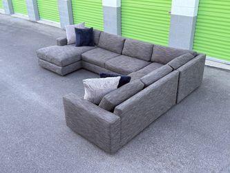 * Free Delivery* 141" West Elm Left Chaise Sectional