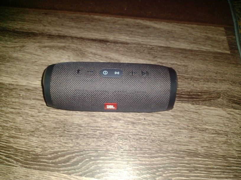 JBL Charge 3 Portable Bluetooth Speaker Waterproof
