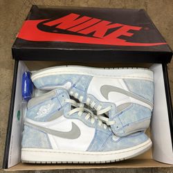 Jordan 1 Retro OG High Hyper Royal 11M