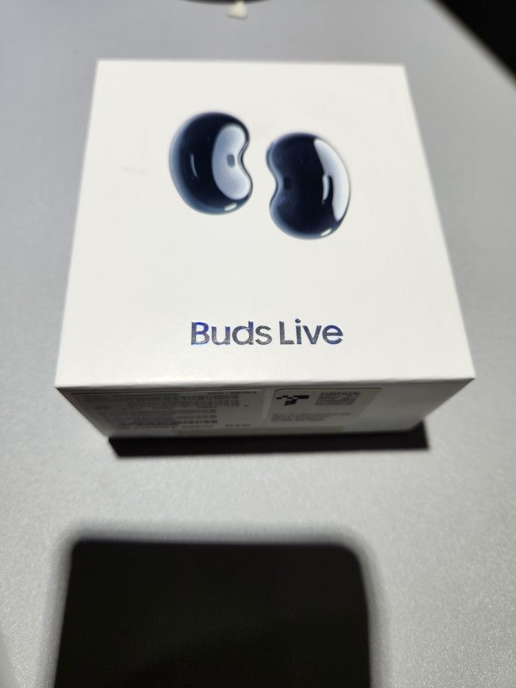 SAMSUMG Buds Live Wireless Earbuds