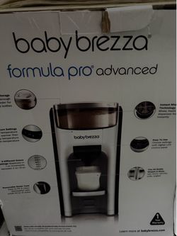 Baby Brezza Formula Dispenser Machine