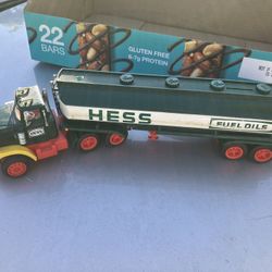 Vintage 1970S Hess Truck