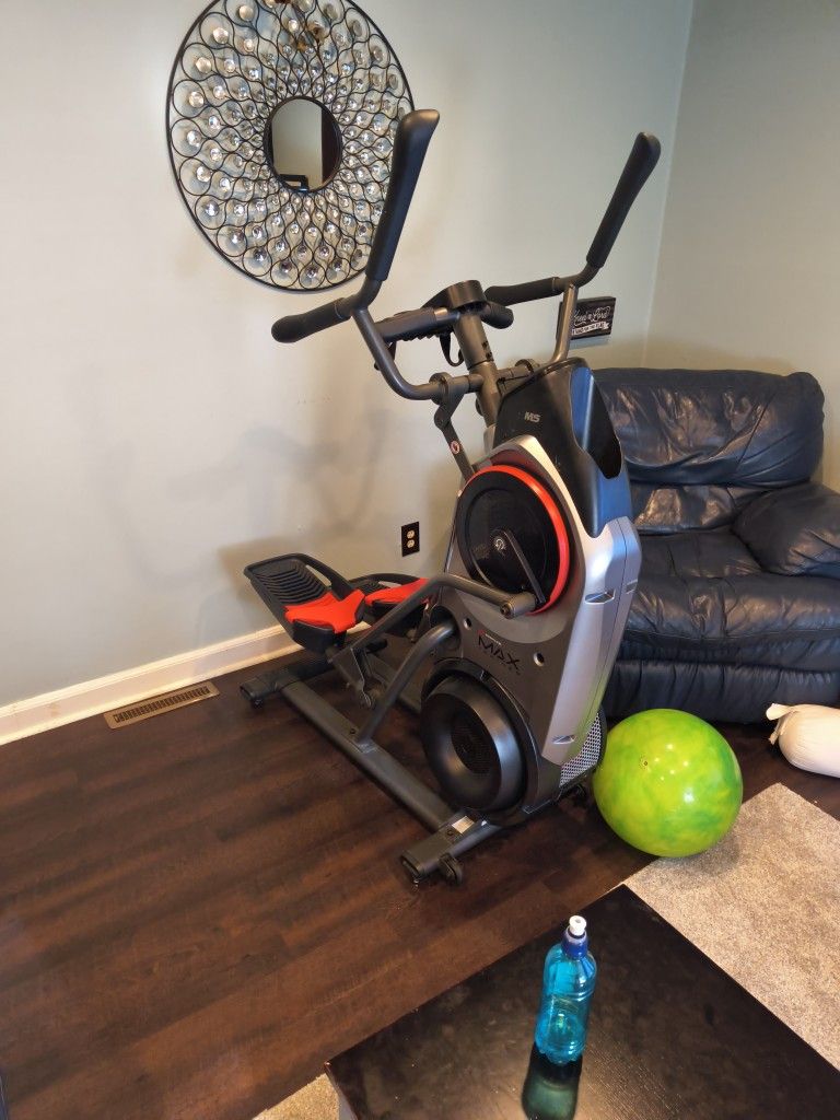 Bowflex Bike Max Trainer M6