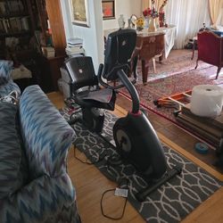 Schwinn 230 Recumbent Bike