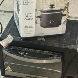 Small Crockpot And Electric Skillet