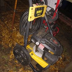 3300 Psi DeWalt Power Washer