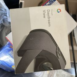 Google Daydream View