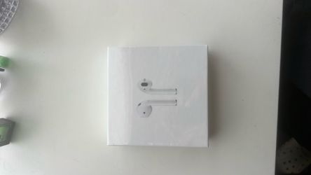 Apple AirPods (2nd Generation) with Charging Case – New Sealed