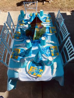 Kids Table Set Up