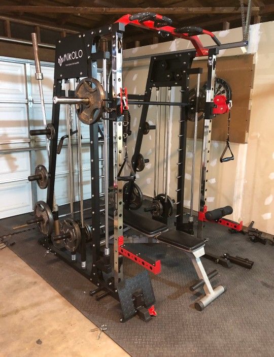 Smith Machine ( Mikolo M4 )