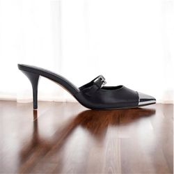 New DKNY Pointed-Toe Slip-On women’s size 8. $65 or Best Offer. Must pick up. (See other post) 