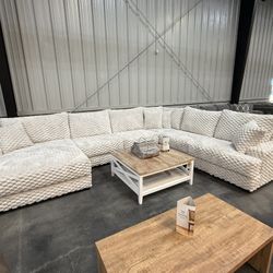 3pc Mammoth Sectional